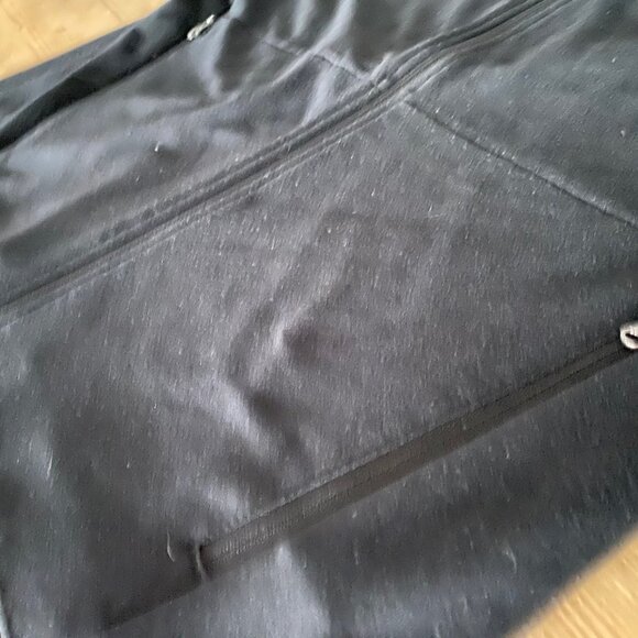 Full zip performance jacket -- Romeo and Juliet on Broadway crew-only show merch - Picture 7 of 8